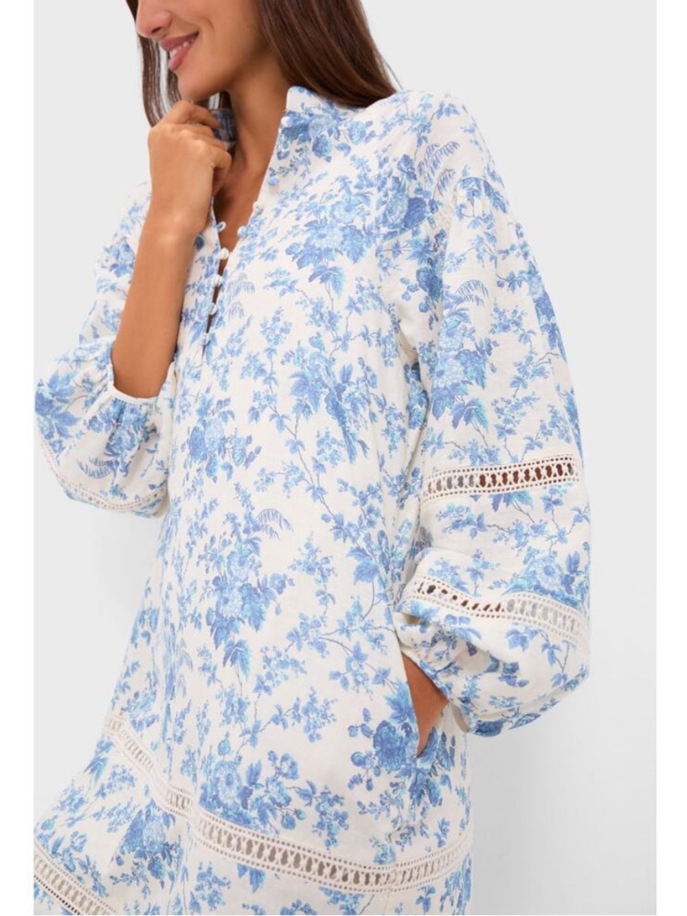TUCKERNUCK Forget Me Not Floral Cotton Linen Mini Maryse Caftan - Picture 8 of 9